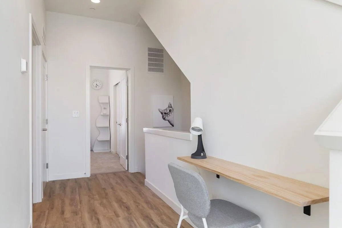 Вилла Squire - Prime Location With View & Parking Сиэтл 0*,